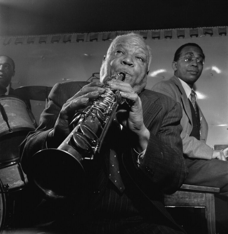 Sidney Bechet, Freddie Moore, Lloyd Phillips (Gottlieb 00521)